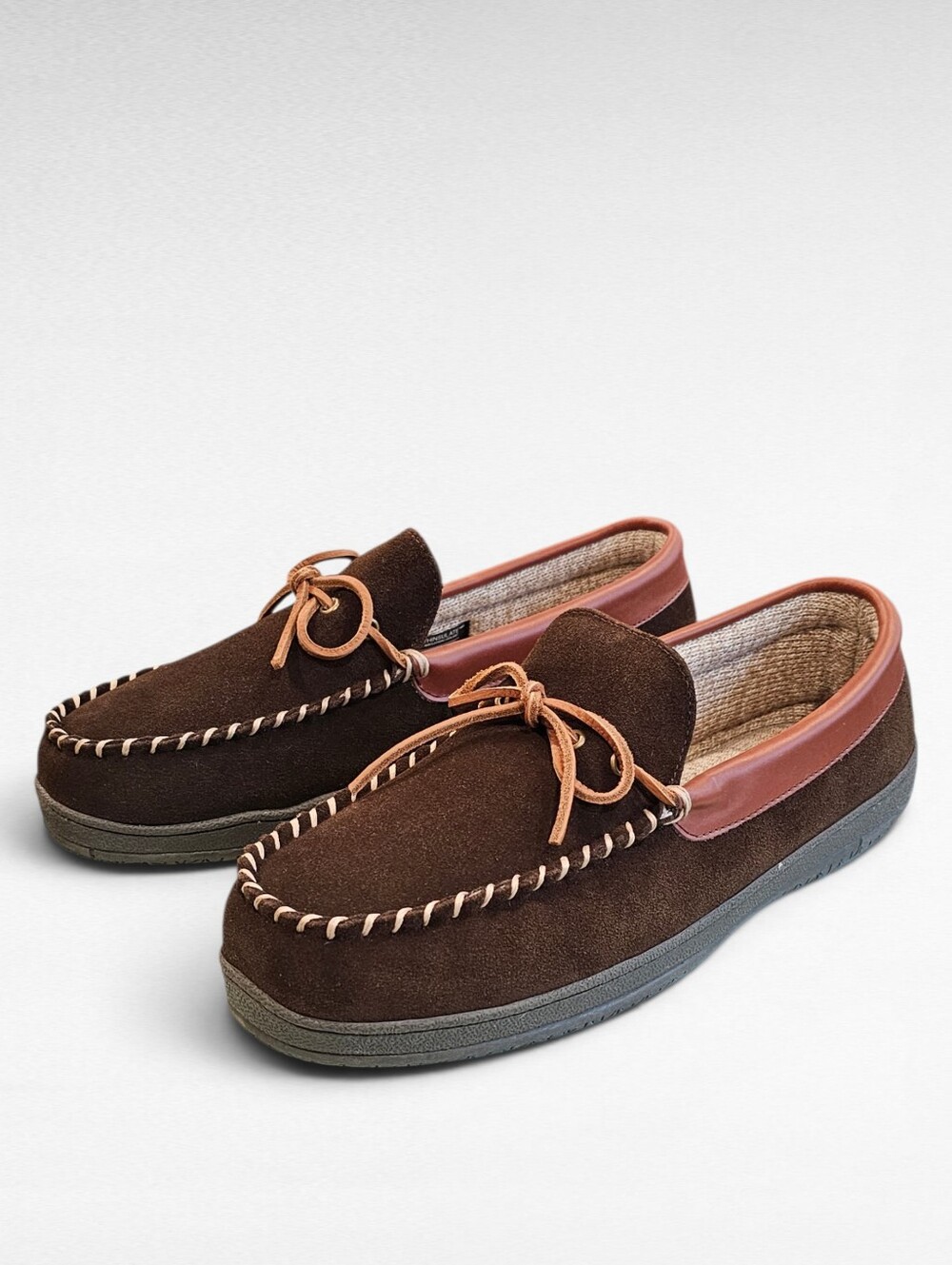 The Vermont Country Store Men's Two-Tone Suede Moccasin Size 14M